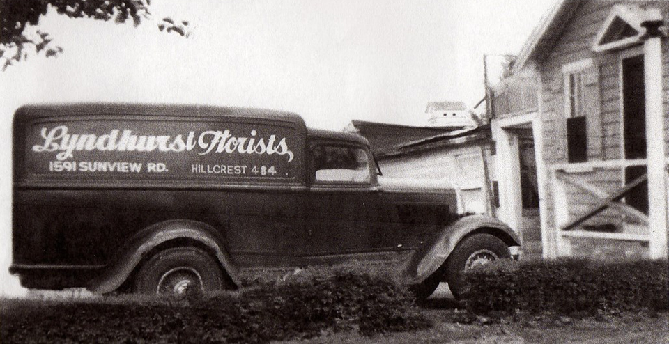 Photo of an old Lyndhurst Florist delivery truck.
